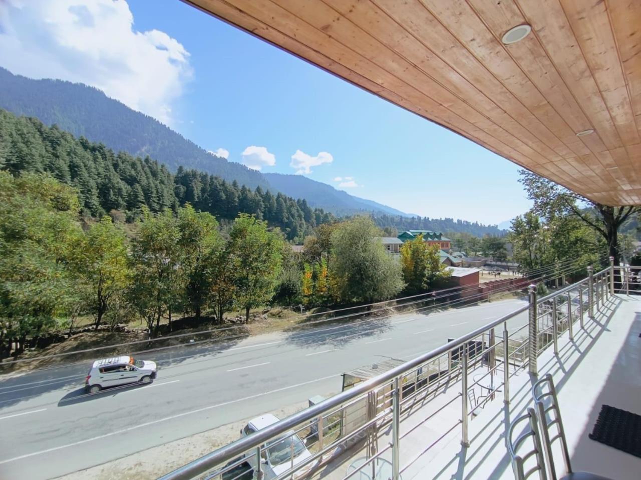 High Nation Resort Manali Buitenkant foto