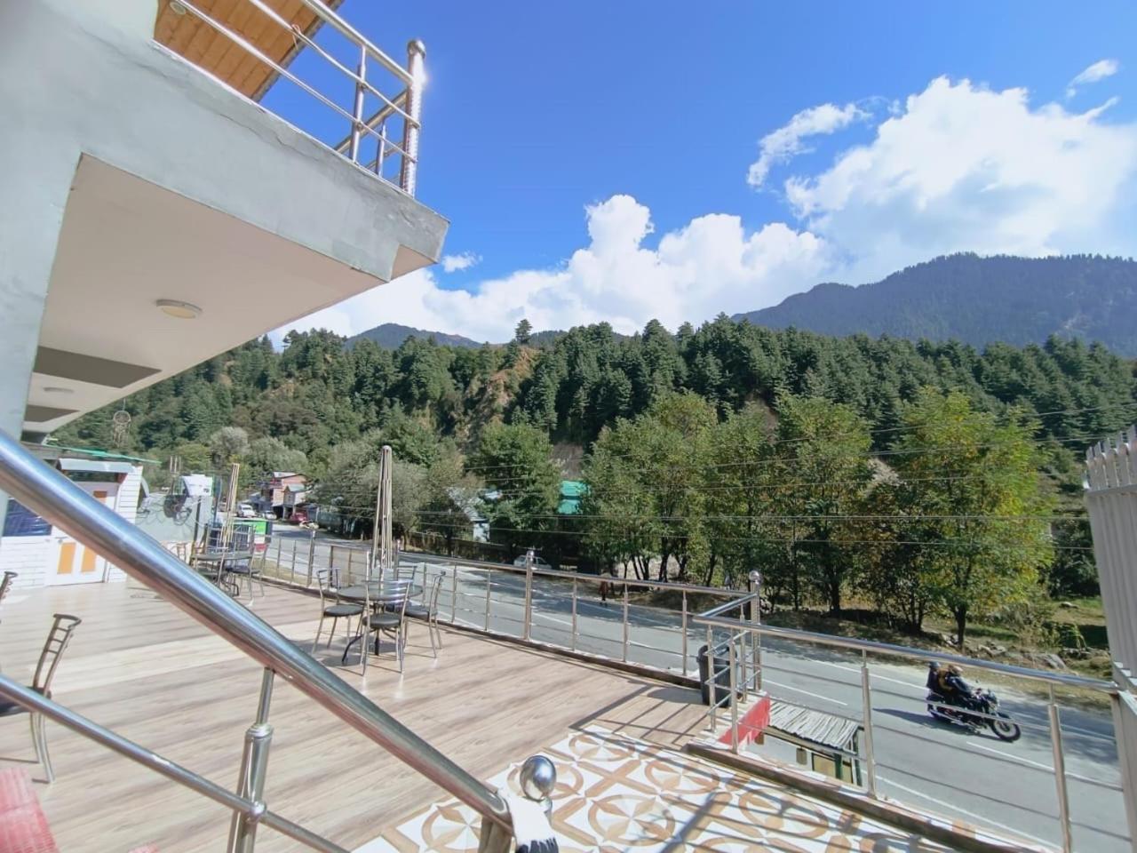 High Nation Resort Manali Buitenkant foto